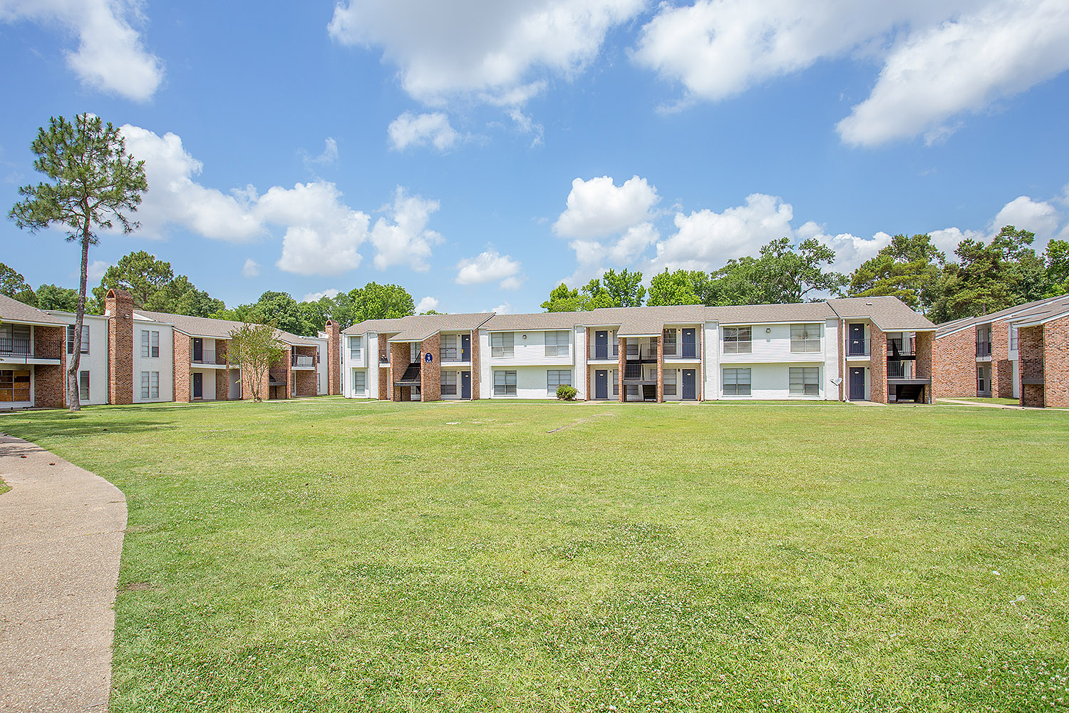 Serenity Apartments at Baton Rouge